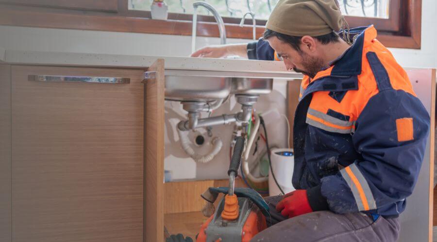 Professional septic tank pumping in Vassar, MI